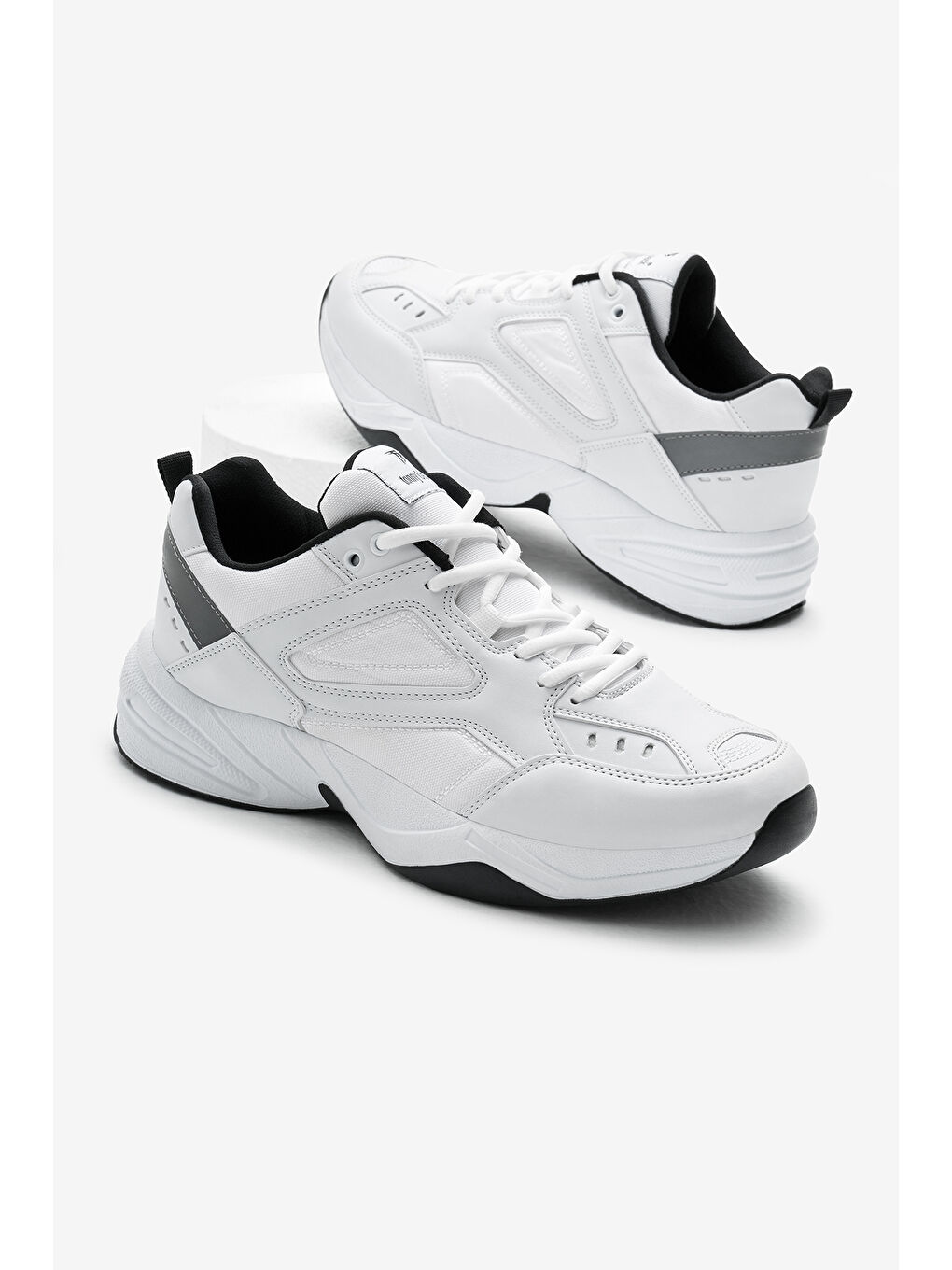 Unisex Beyaz Siyah Poli Taban Yüksek Taban Bağcıklı Spor Ayakkabı