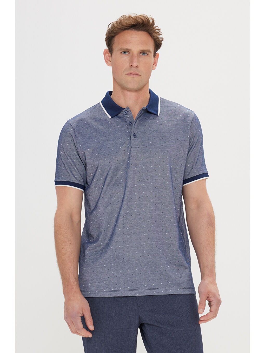 Erkek Lacivert Regular Fit Rahat Kesim Polo Yaka Pamuklu Cepli Jakarlı Tişört