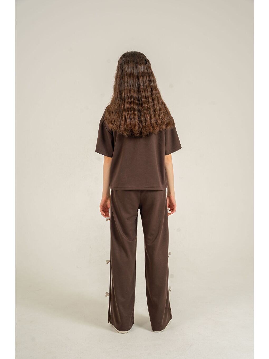 Kahverengi Üst Kollar Fiyonklu Alt Fiyonklu Yumaşak Dokulu-Comfort Kumaş Kız Çocuk Alt Üst Eşofman Takımı-6