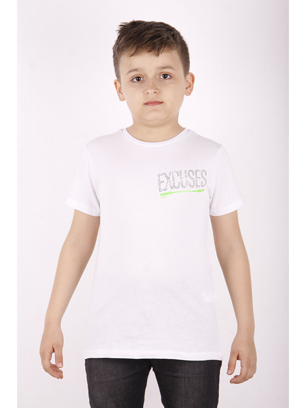 Beyaz Erkek Çocuk Excuses Baskılı Cepli Tişört