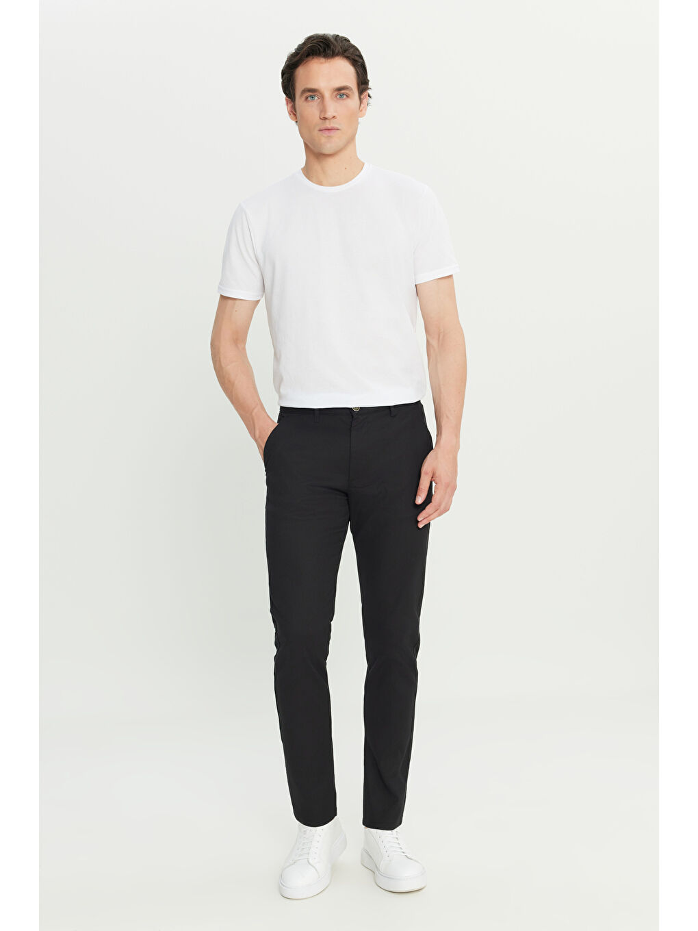 Erkek Siyah Pamuklu Slim Fit Dar Kesim Armürlü Yan Cepli Casual Pantolon-2