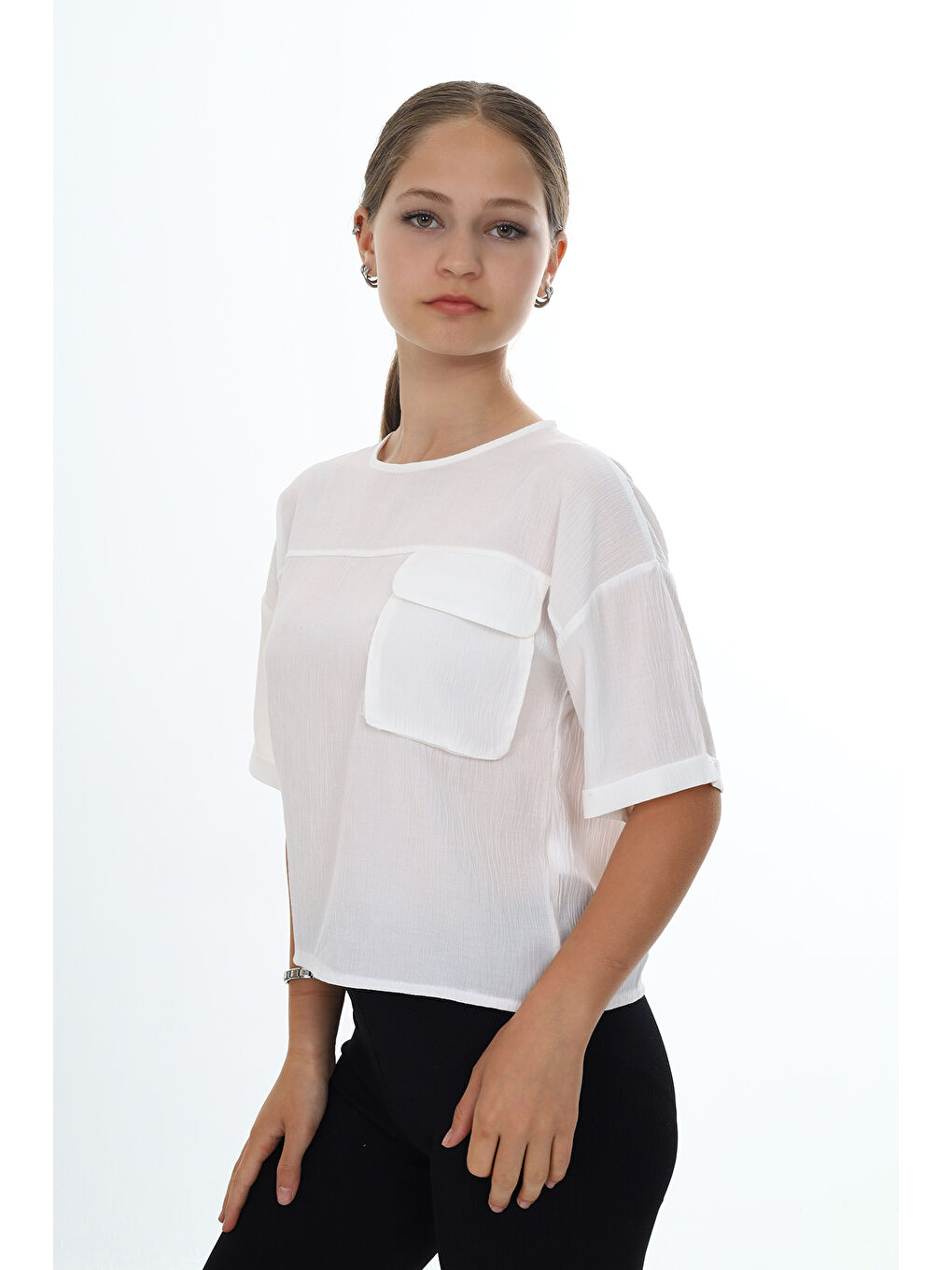 Beyaz Kız Çocuk Okul Tişört-1