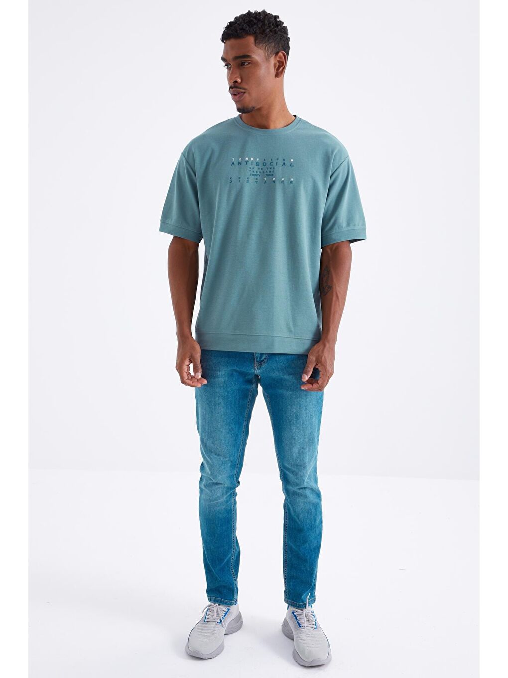 TOMMYLIFE Mint Yeşili Küçük Yazı Nakışlı O Yaka Erkek Oversize T-Shirt  - 88103 - 1