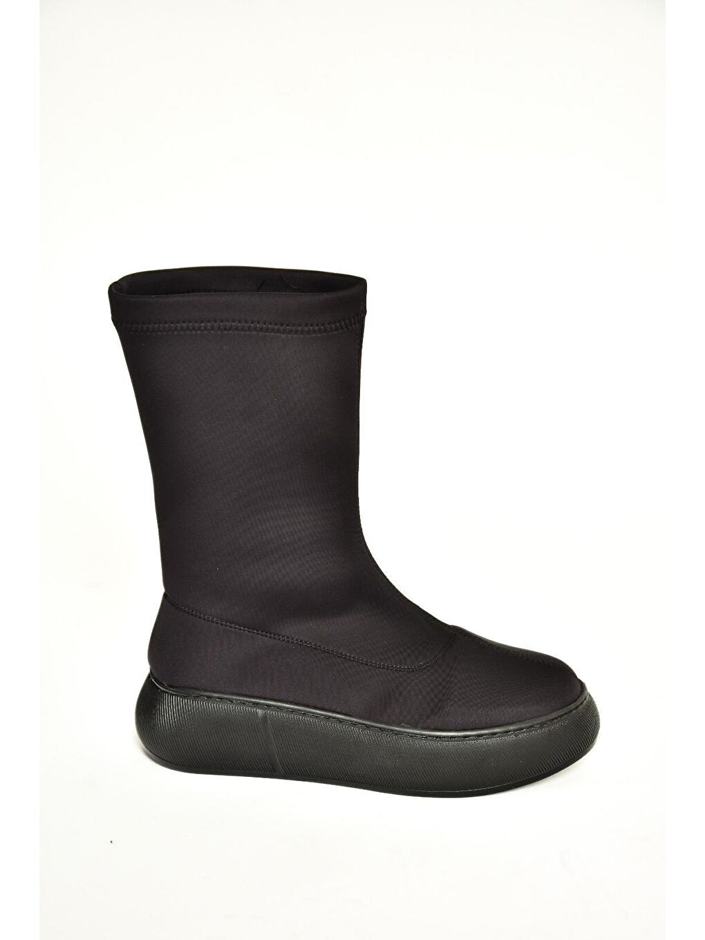 T8112309 Siyah Kadın Bot-1