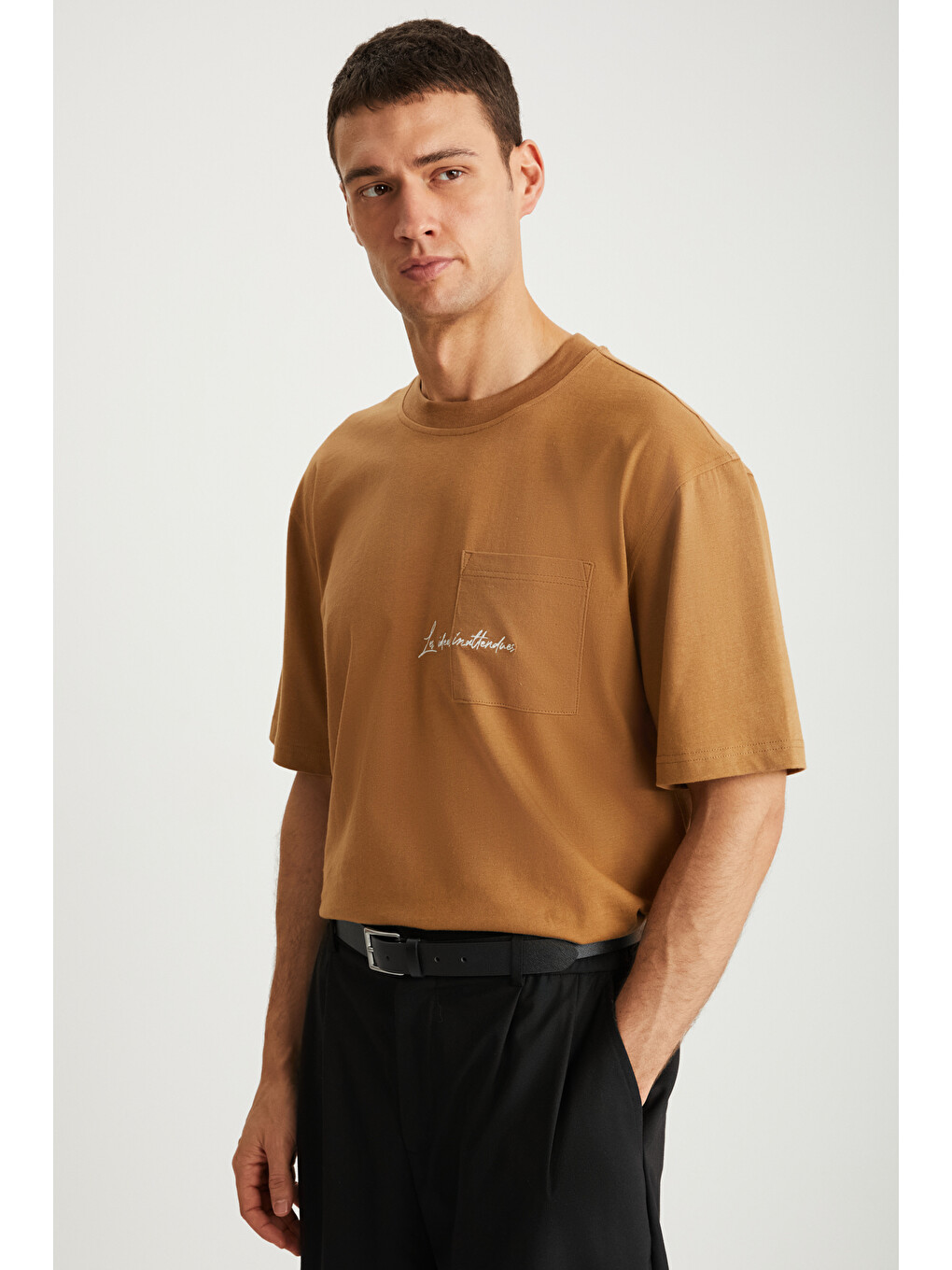Kravın Erkek %100 Pamuk Bisiklet Yaka Baskılı Kahverengi T-shirt-4