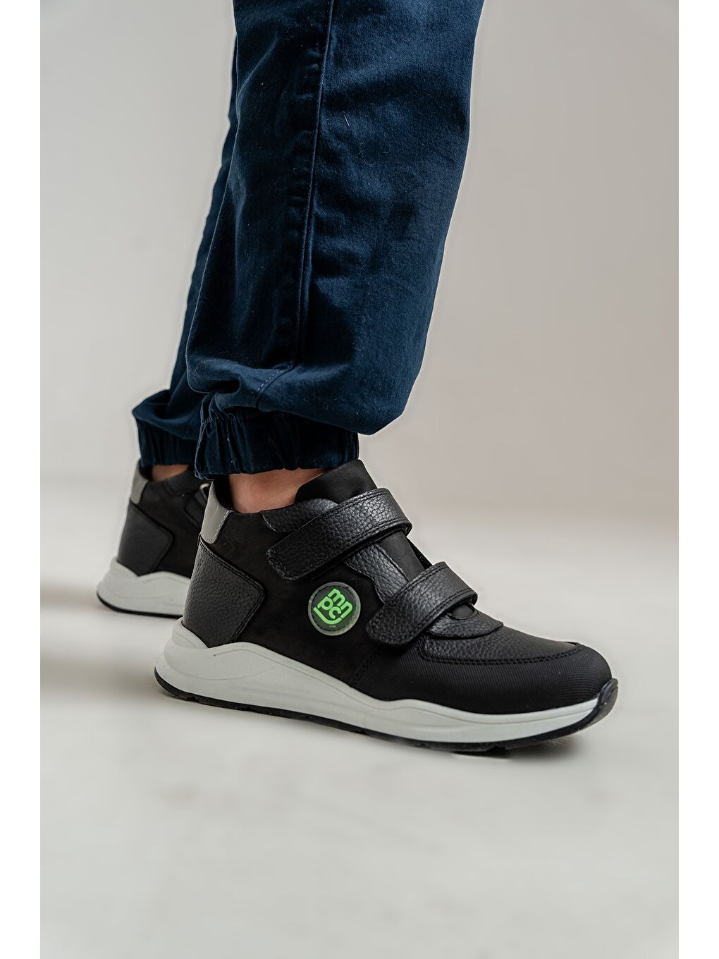 Erkek Çocuk Siyah Hakiki Deri Suya Dayanıklı Anatomik Günlük Bot-3