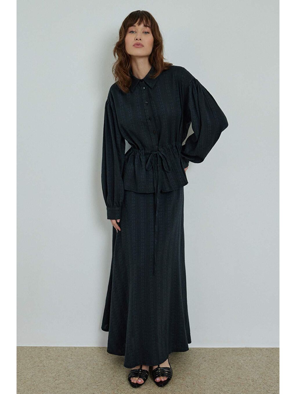 Pamuklu Floral Dokulu Etekli Takım - Siyah-1