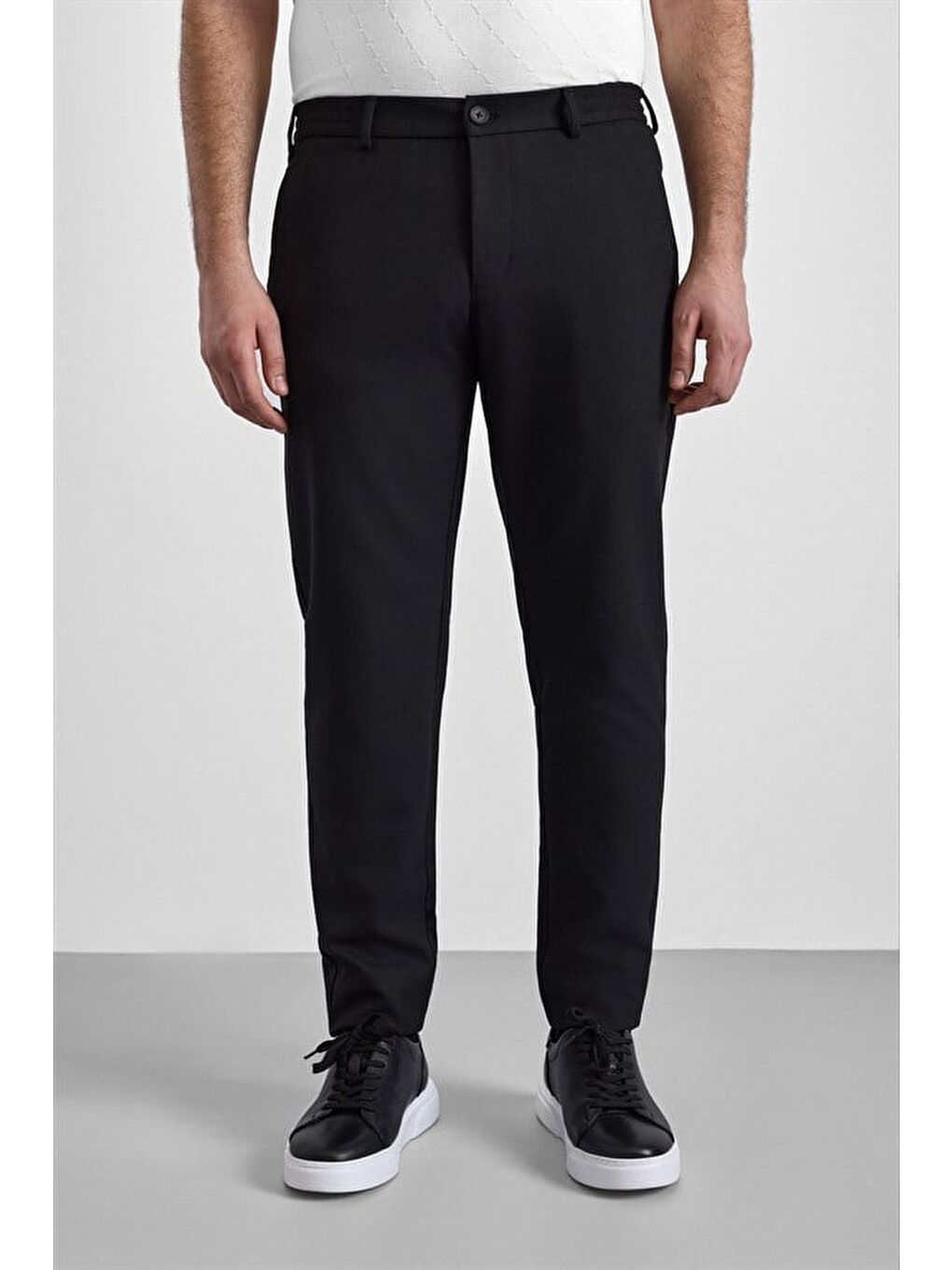 Siyah Slim Düz İnterlok Yarım Lastikli Rüzgar Geçirmez Jogger Pantolon-1