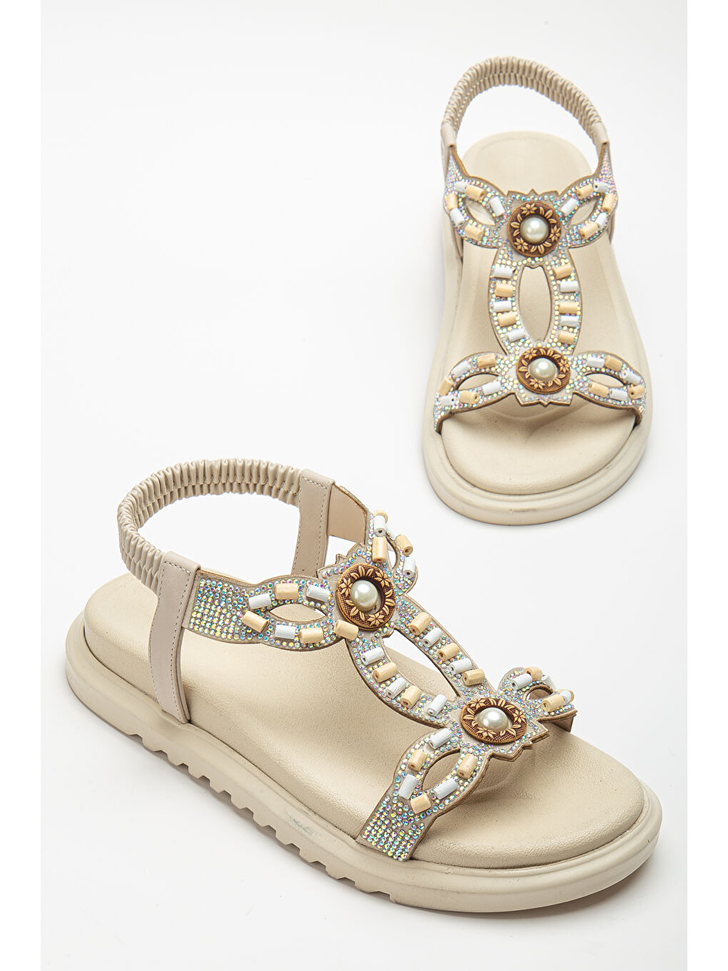 Kadın Bej Arkası Lastikli Taş İşlemeli Sandalet-2