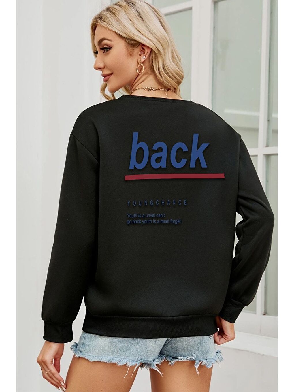 Siyah Unisex Back Baskılı Bisiklet Yaka Sweatshirt-1