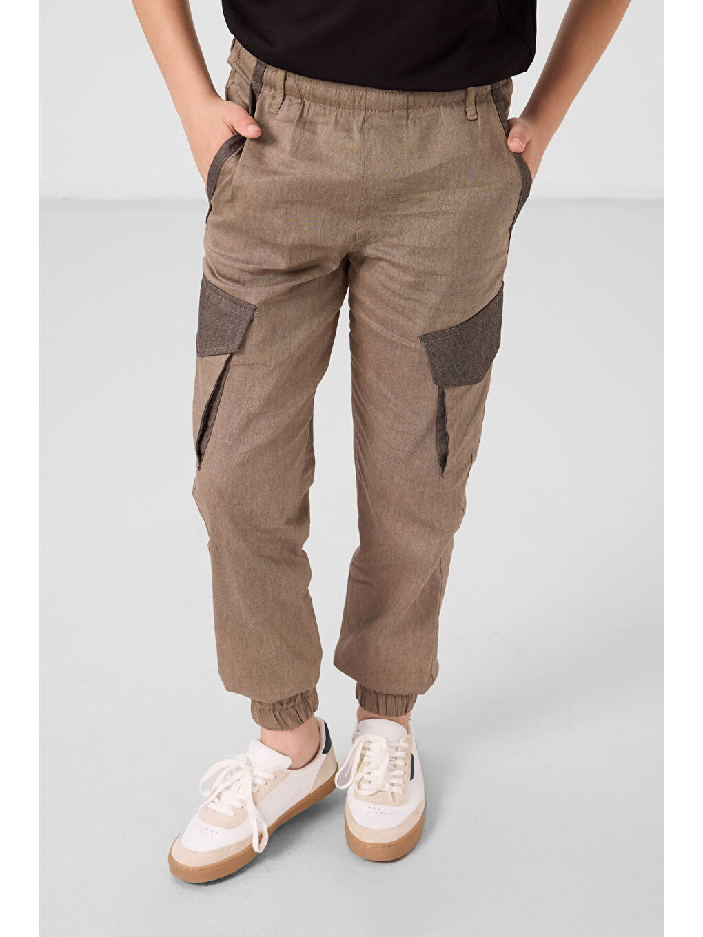 Kahverengi Camel Standart Fit Dokuma Hafif Esnek Chino Erkek Çocuk Pantolon - 11271-1