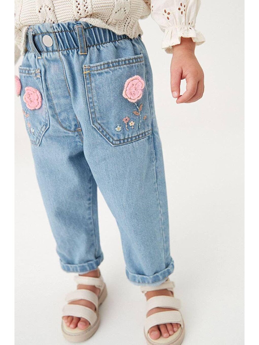 Karışık Kız Çocuk Pamuklu Mavi Çiçek Nakışlı Beli Lastikli Jean Pantolon