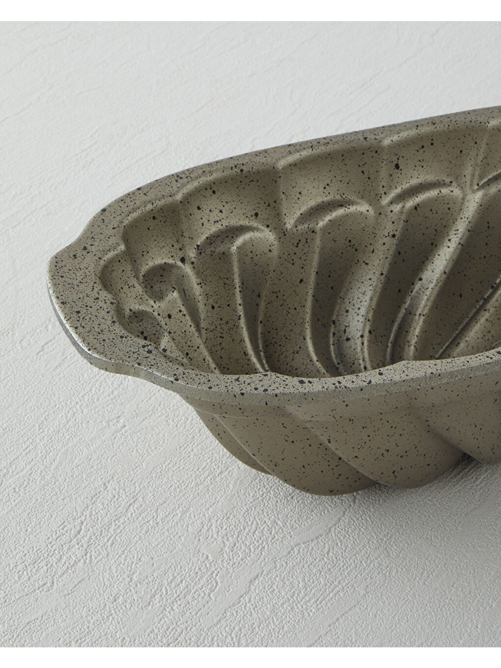 Ekru Patisserie Margot Premium Döküm Baton Kek Kalıbı 28 cm-2