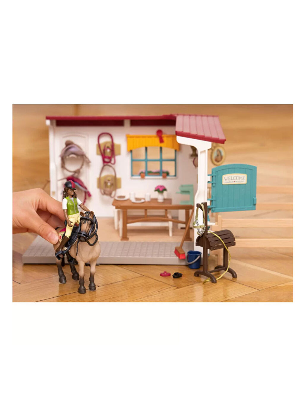 Schleich Renksiz Çeki Odası 42591 - 3