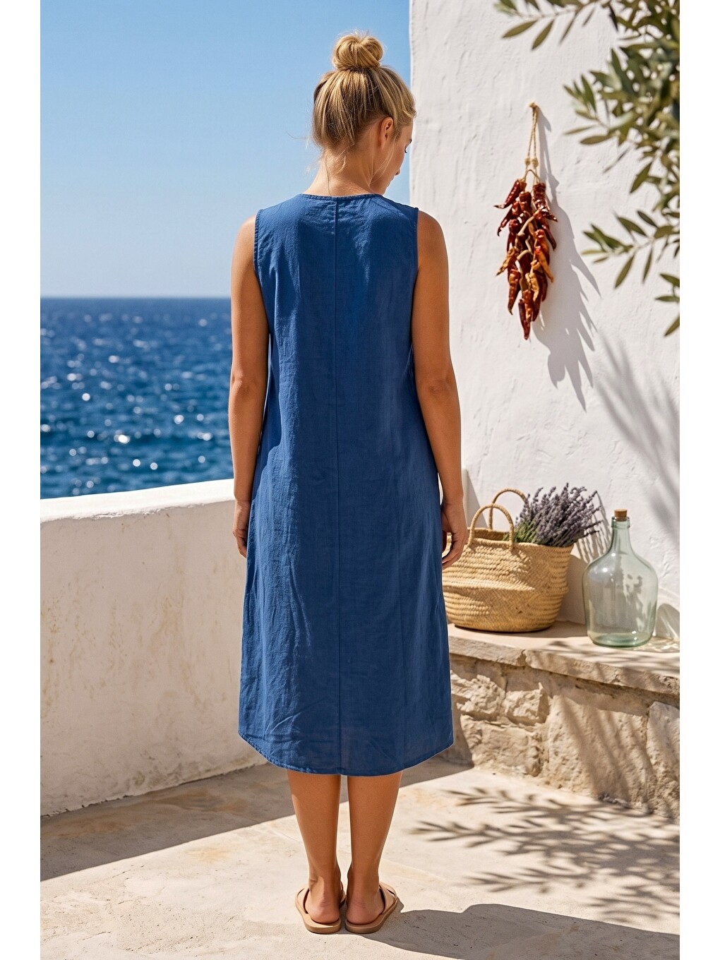 Koyu Mavi V Yaka Kolsuz Gizli Cepli Astarlı Brodeli Casual Pamuklu Dokuma Elbise 116 54-6