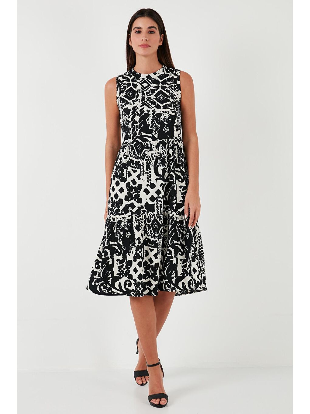 Siyah Desenli Regular Fit Kolsuz Elbise 5865731-2