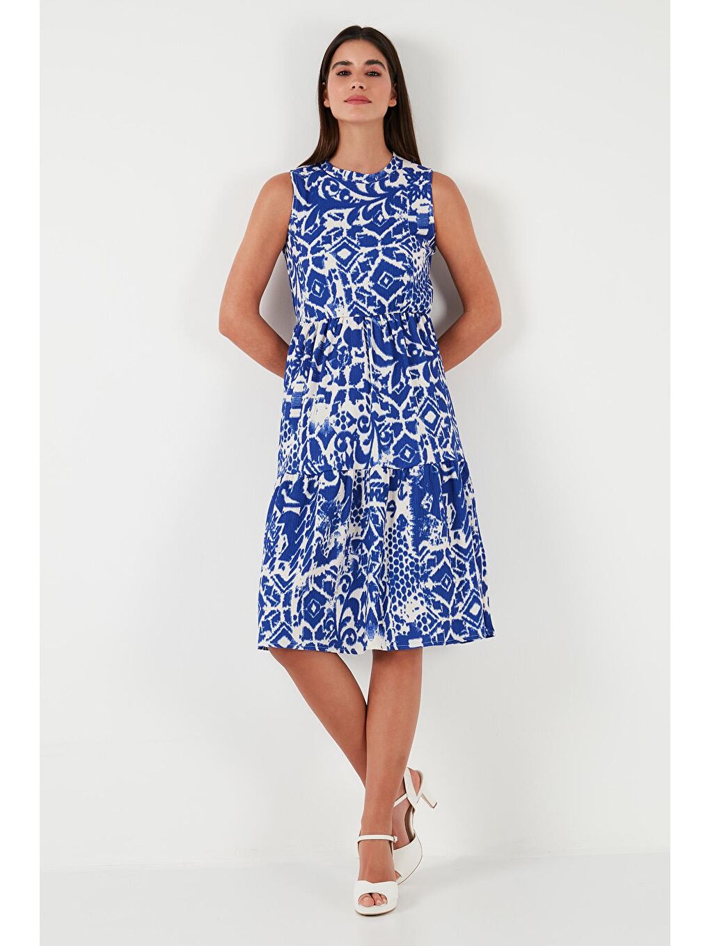 Mavi Desenli Regular Fit Kolsuz Elbise 5865731-2