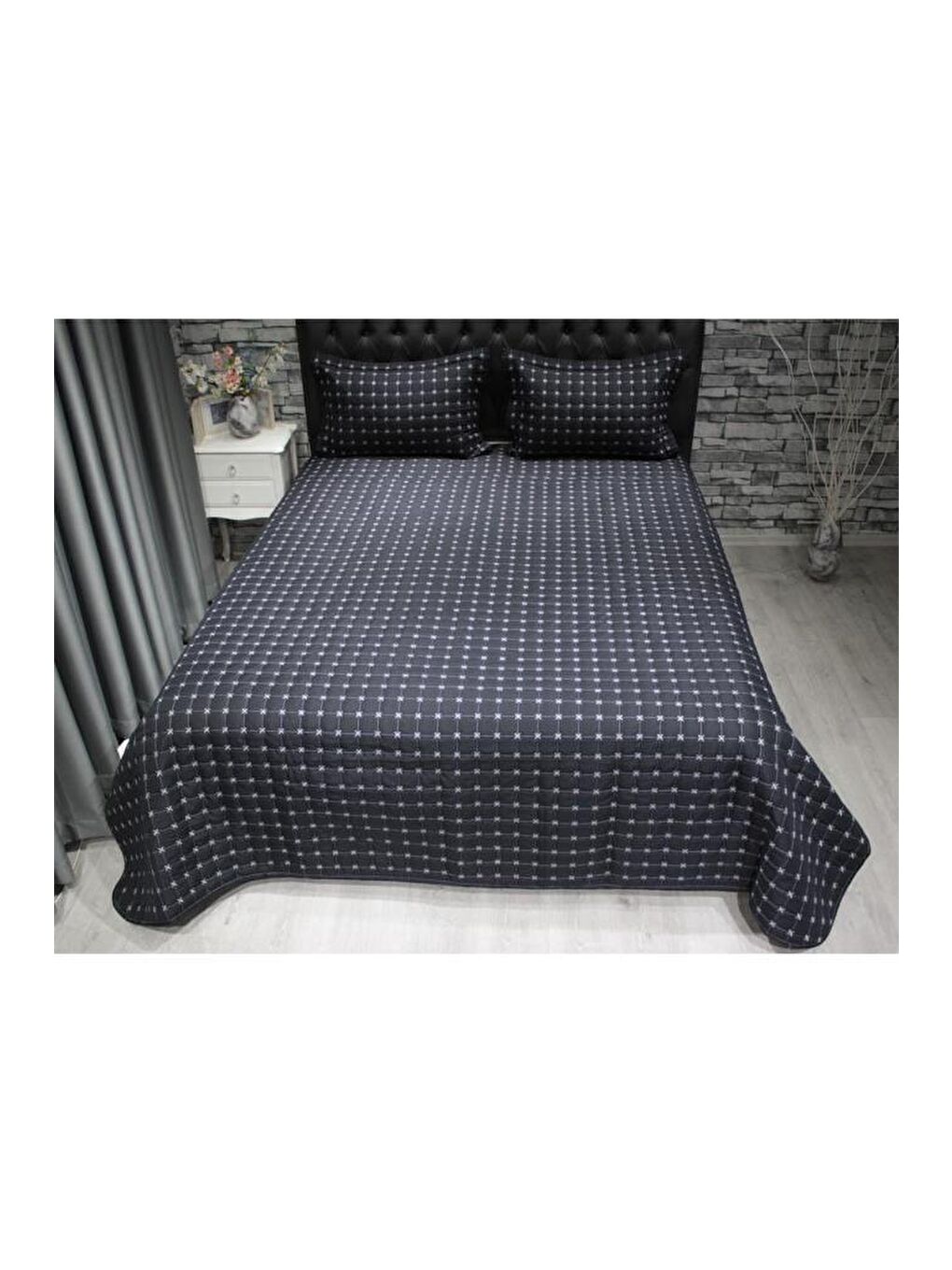 Yıldız Çift Kişilik Kapitoneli Yatak Örtüsü Siyah-9