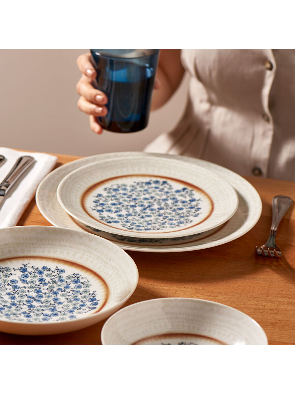 Ekru Camelia 24 Parça 6 Kişilik Yemek Takımı 22153-1