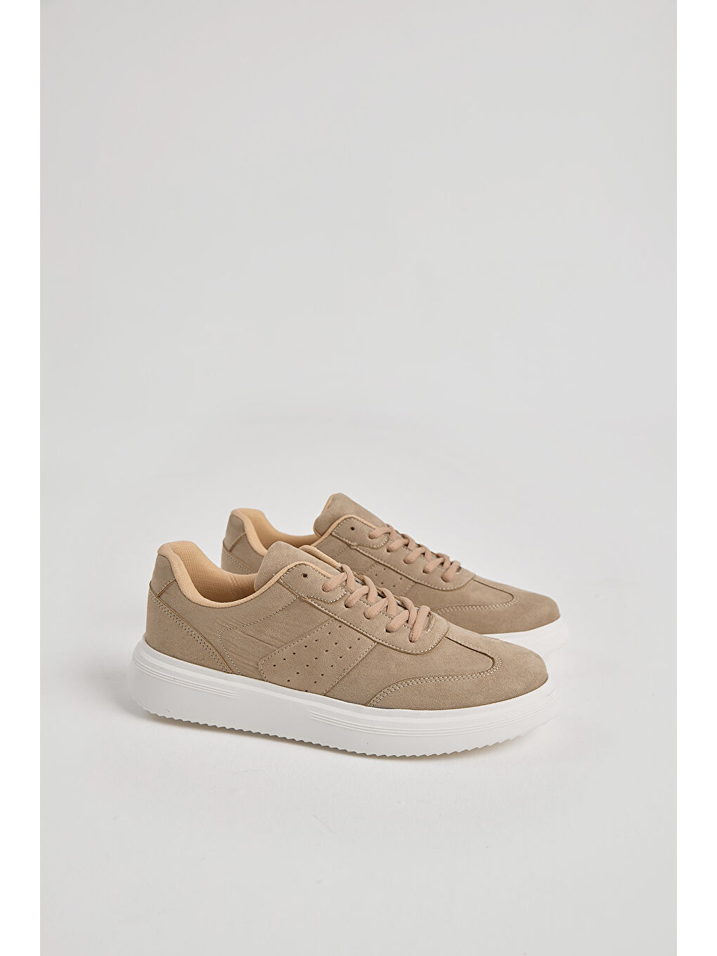 Erkek Bej Kalın Faylon Hafif Taban Bağcıklı Spor Ayakkabı