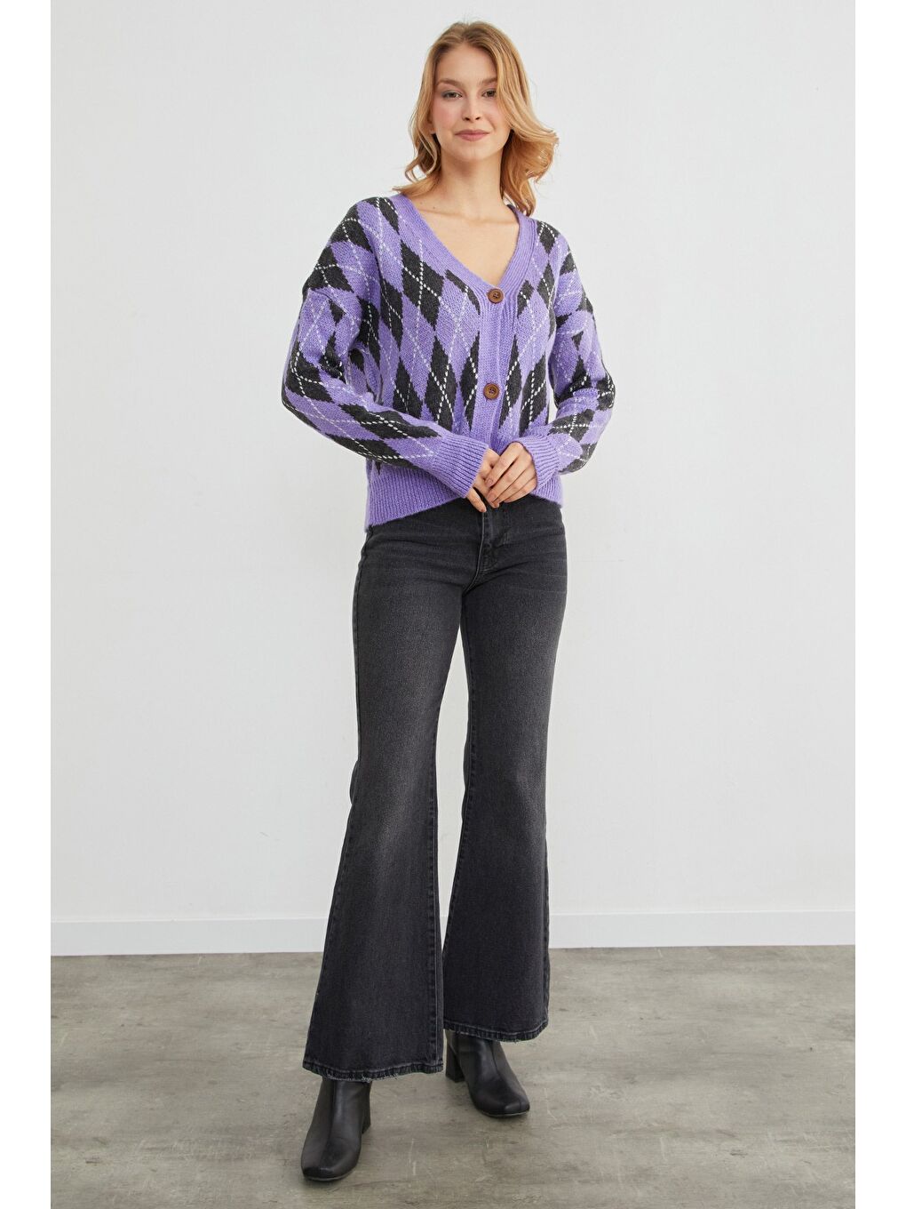 Lila Baklava Desenli Düğmeli Triko Hırka-2