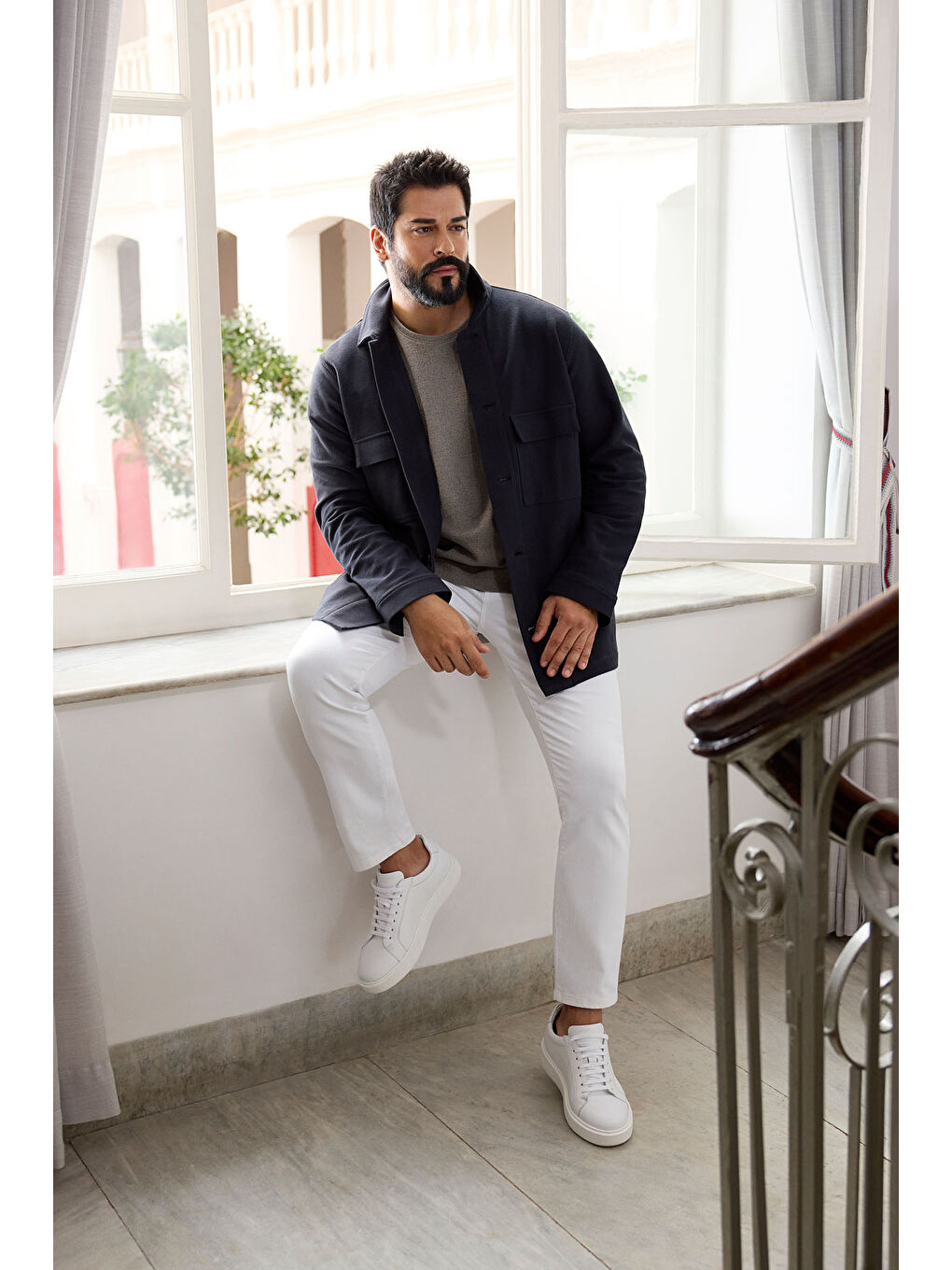 Erkek Lacivert Standart Fit Normal Kesim Gömlek Yaka %100 Pamuk Mont-1