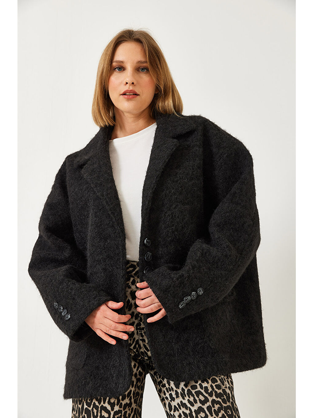 Siyah Kadın Oversize Astarlı Kaşe Blazer Ceket-3