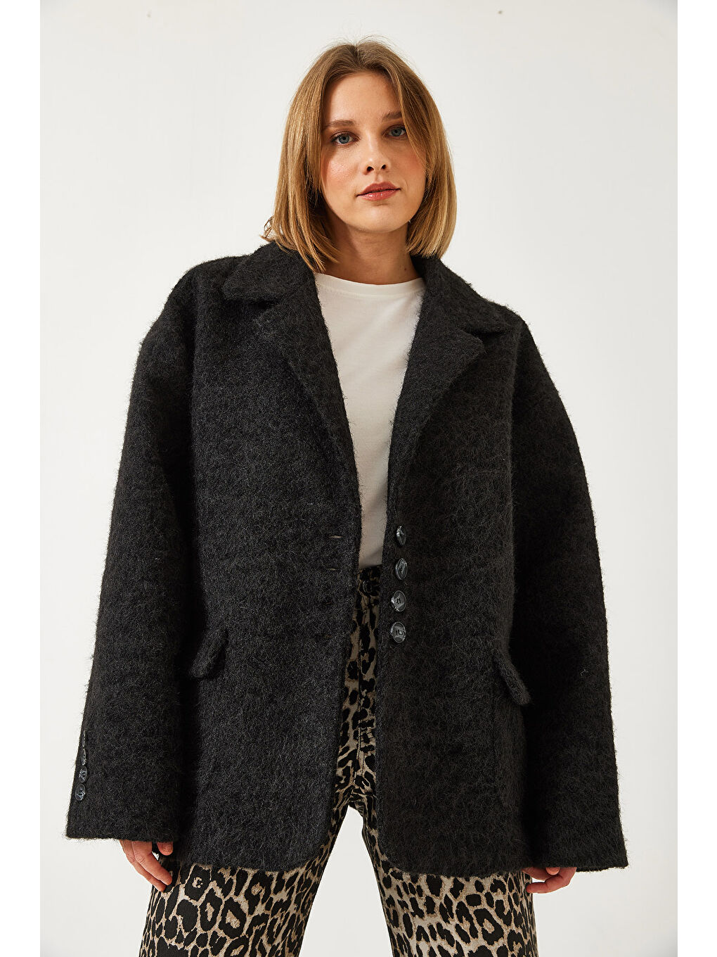 Siyah Kadın Oversize Astarlı Kaşe Blazer Ceket-6