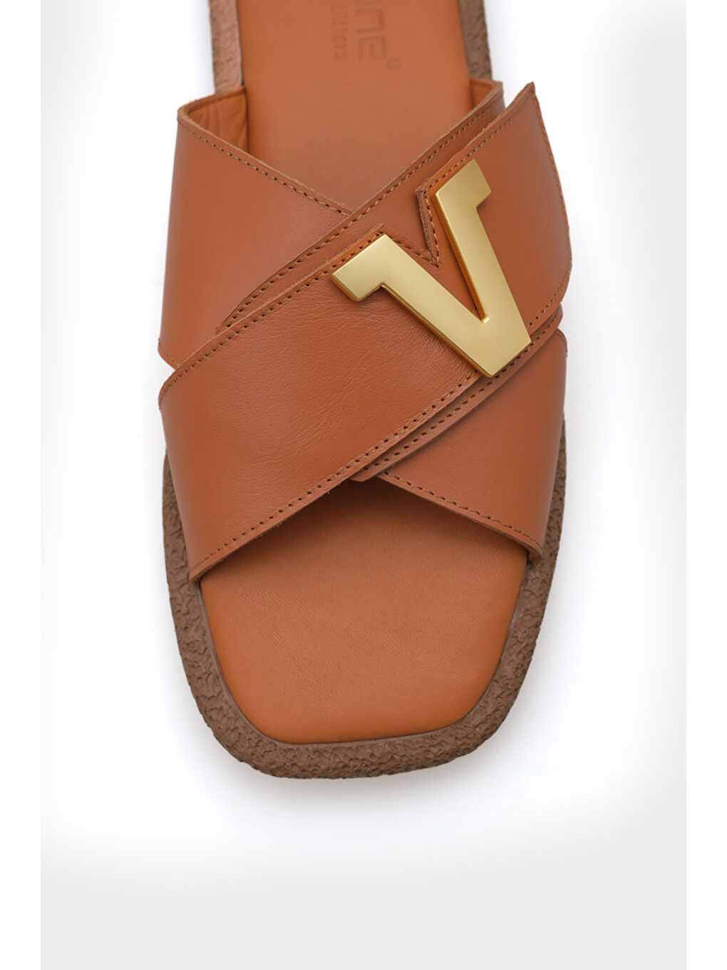 Kahverengi Kata Hakiki Deri Çapraz Bantlı V Tokalı Düz Topuklu Konfor Kadın Terlik-2