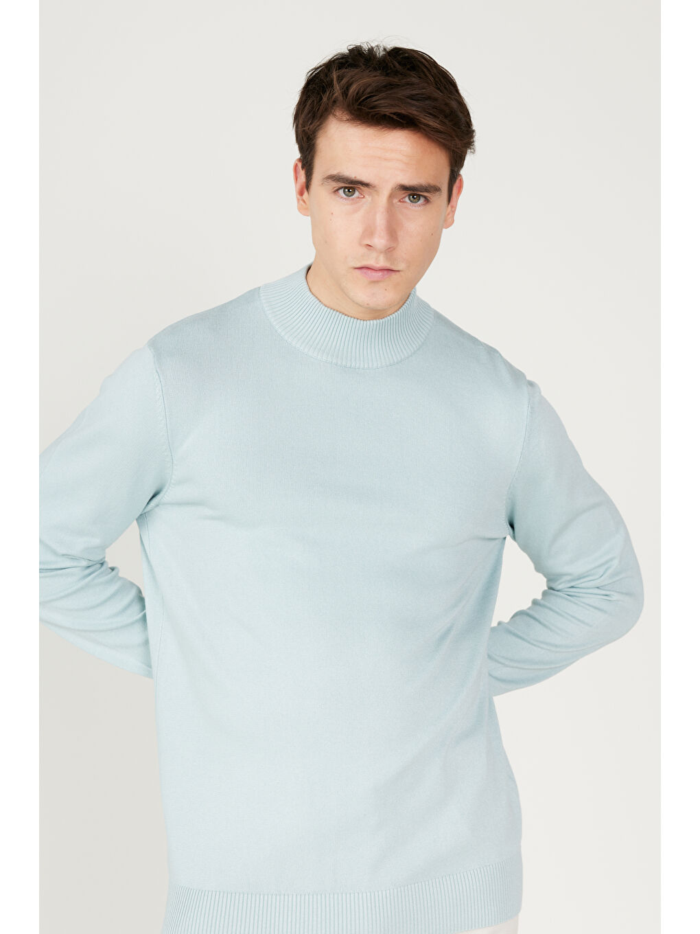 Erkek Su Yeşili Standart Fit Normal Kesim Yarım Balıkçı Yaka Triko Kazak-3