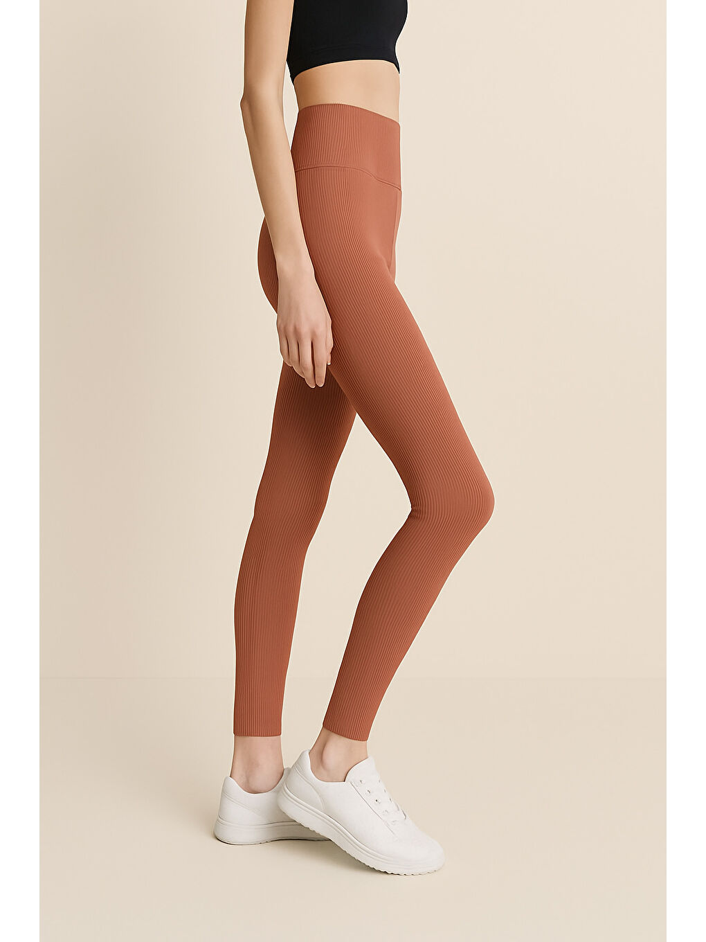 Kahverengi Yüksek Bel Toparlayıcı Ripli Fitilli Spor Kadın Tayt-1
