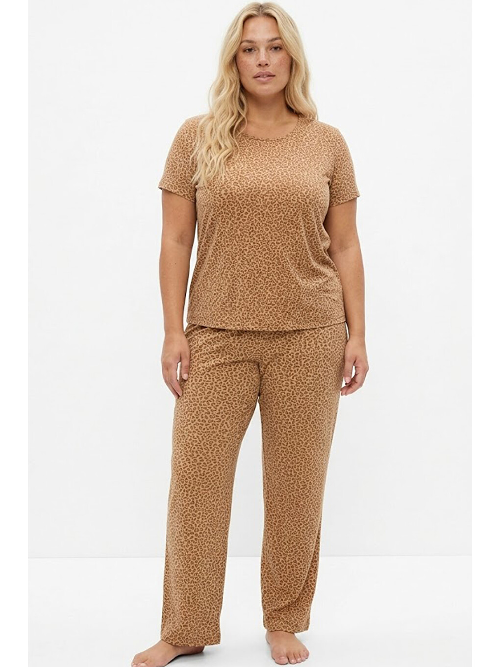 Bej Vizon Leopar Desenli Büyük Beden Battal Örme Pijama Takım 7614-1