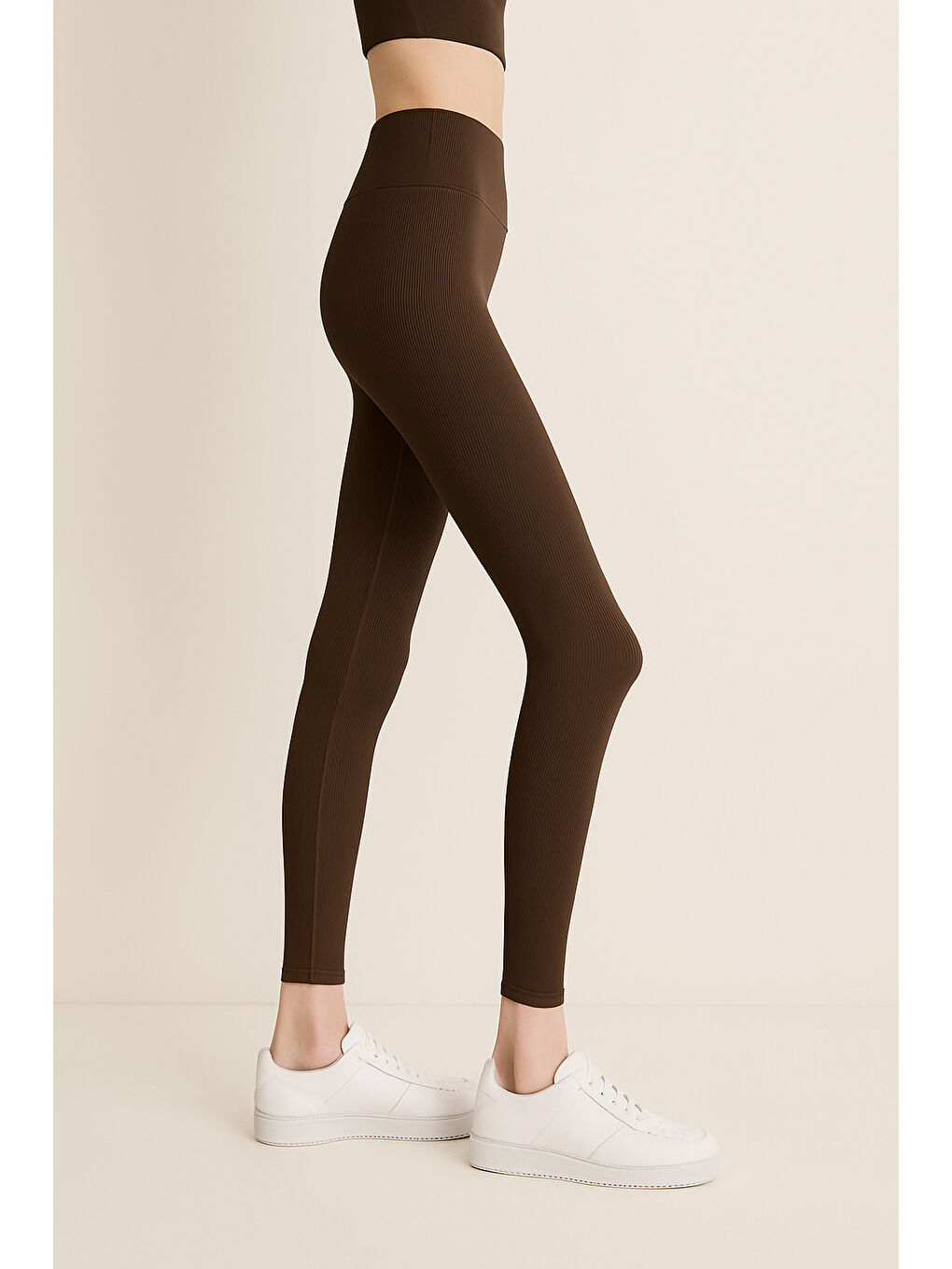 Kahverengi Yüksek Bel Toparlayıcı Ripli Fitilli Spor Kadın Tayt-1