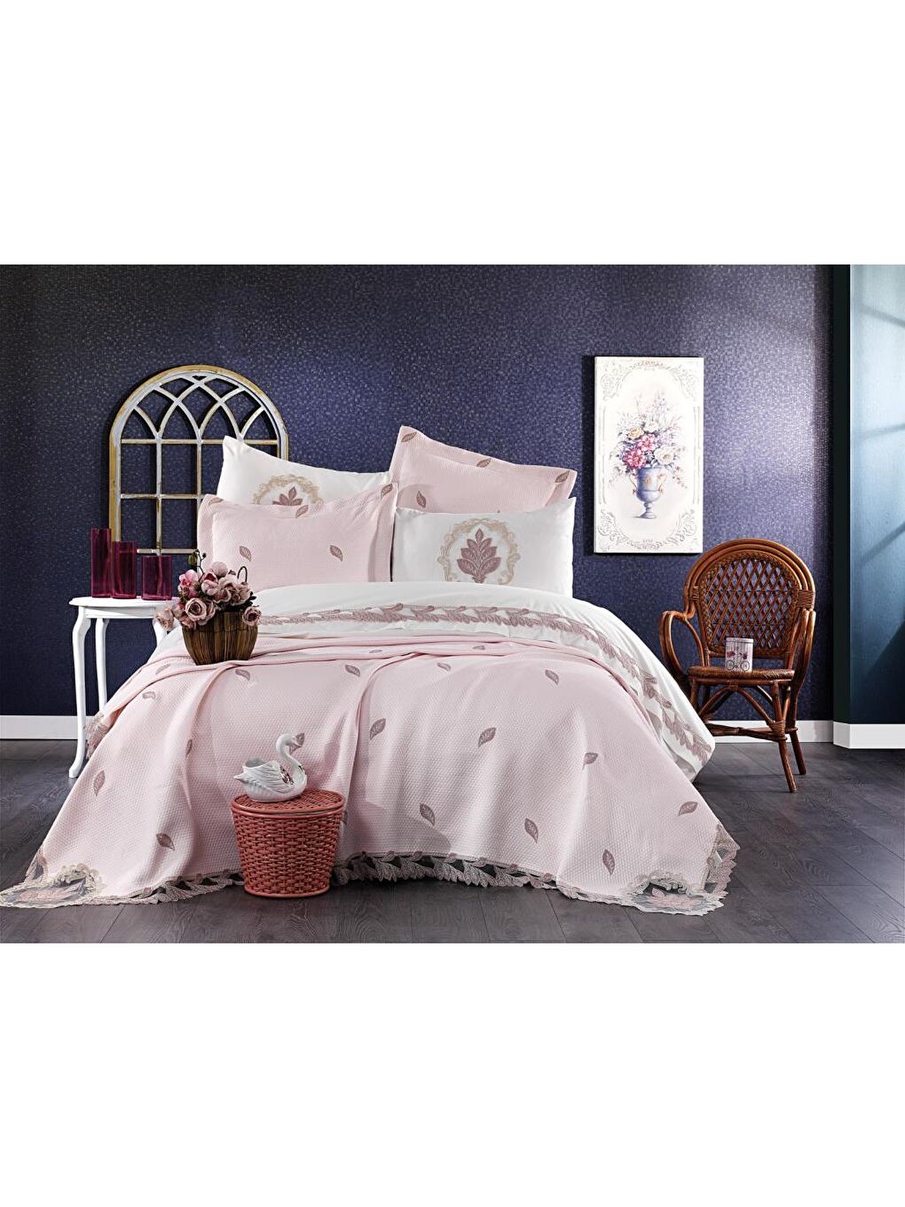 Pembe Fransız Güpürlü Nakışlı Alya Gelin Seti Pudra