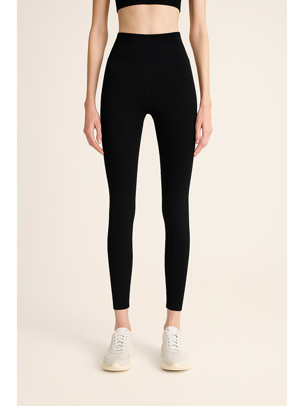 Siyah Yüksek Bel Toparlayıcı Ripli Fitilli Spor Kadın Tayt