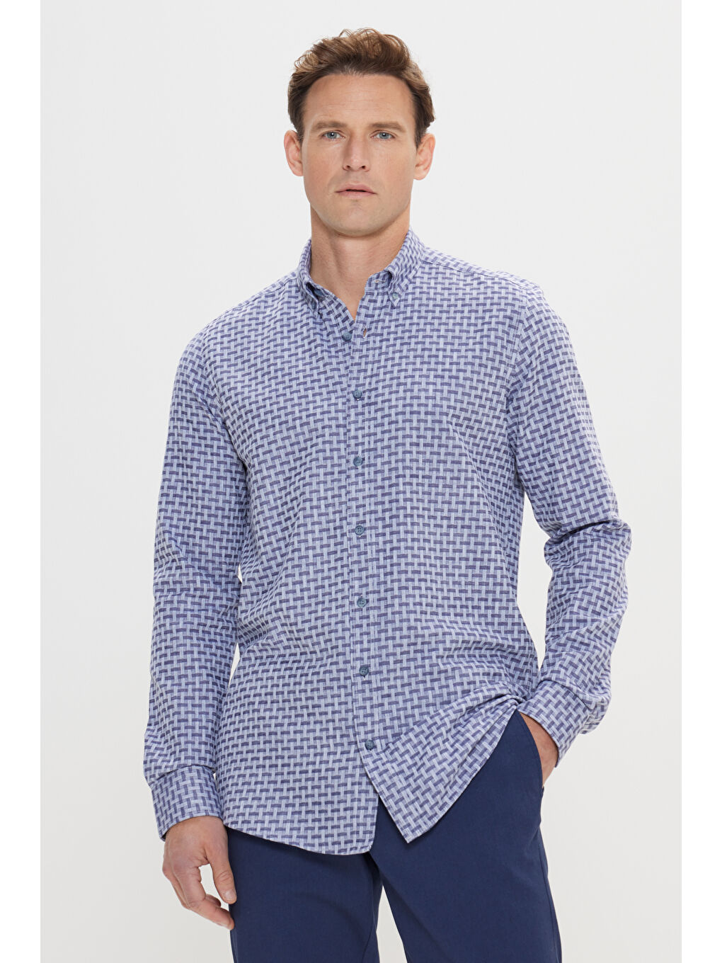 Erkek Lacivert %100 Pamuk Slim Fit Dar Kesim Düğmeli Yaka Armürlü Gömlek