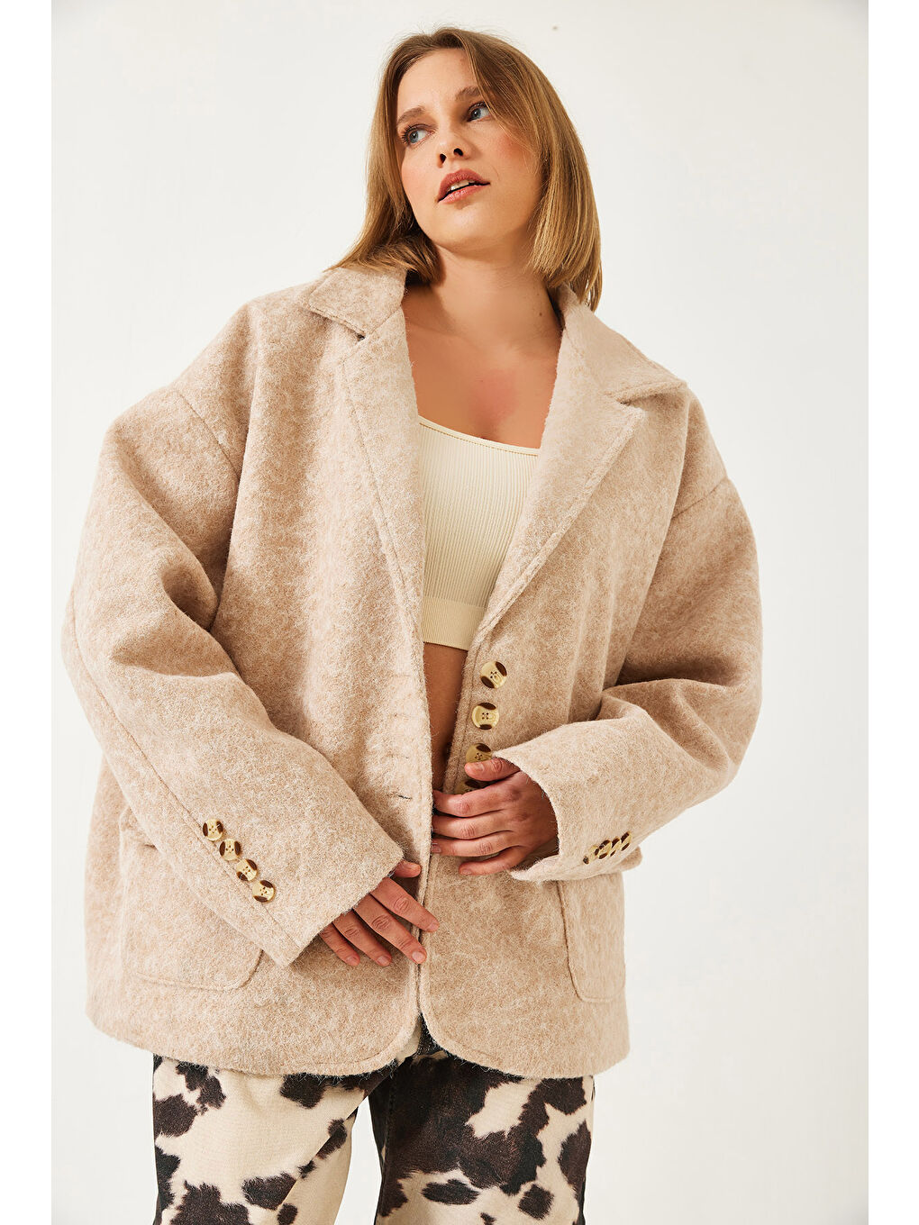 Bej Kadın Oversize Astarlı Kaşe Blazer Ceket-3