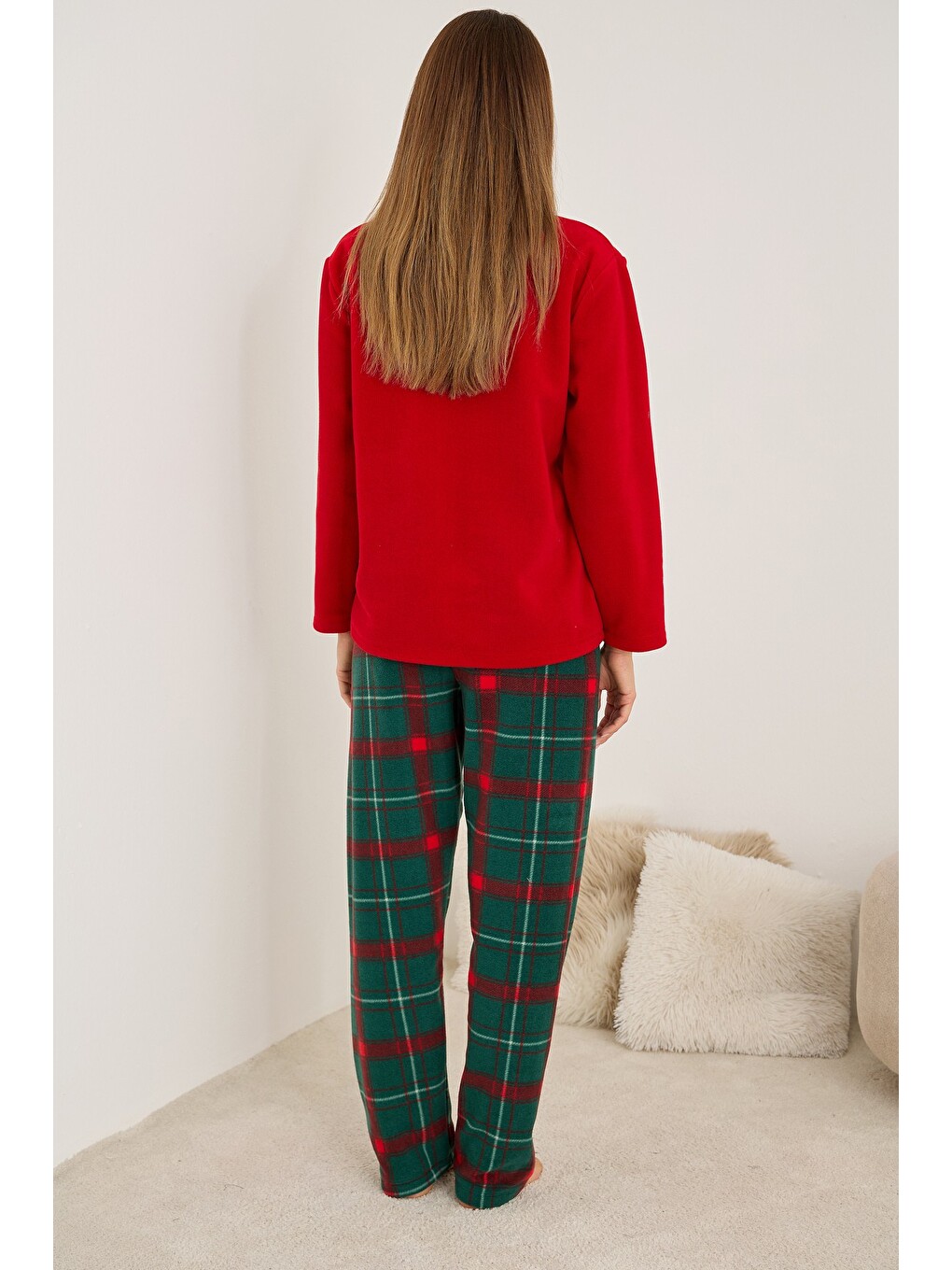 Karışık Yılbaşı Temalı Nakışlı Ekoseli Polar Kışlık Örme Pijama Takım-2