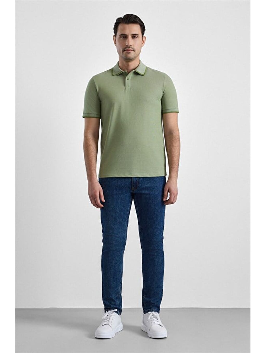 Yeşil Regular Düz Baskısız Pike Fermuarlı Polo Yaka Nefes Alabilen Tişört-3