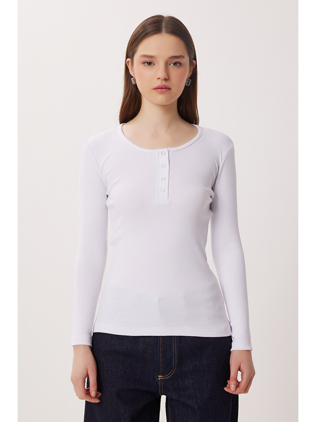 Beyaz Çıtçıtlı Fitilli Örme Bluz BEYAZ LRN0015-2