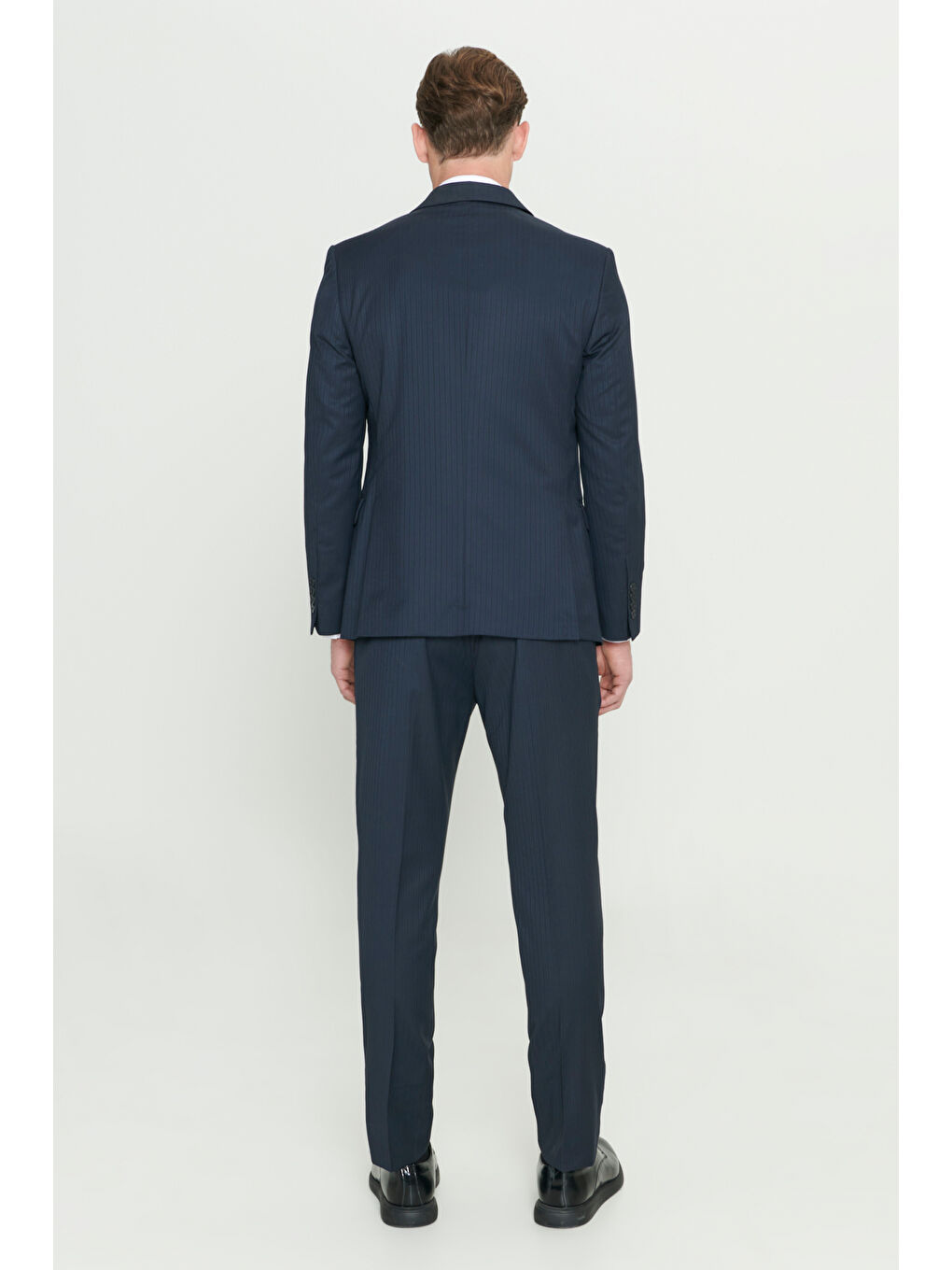 Erkek Lacivert Ekstra Slim Fit Dar Kesim Kırlangıç Yaka Yünlü Çizgili Takım Elbise-9