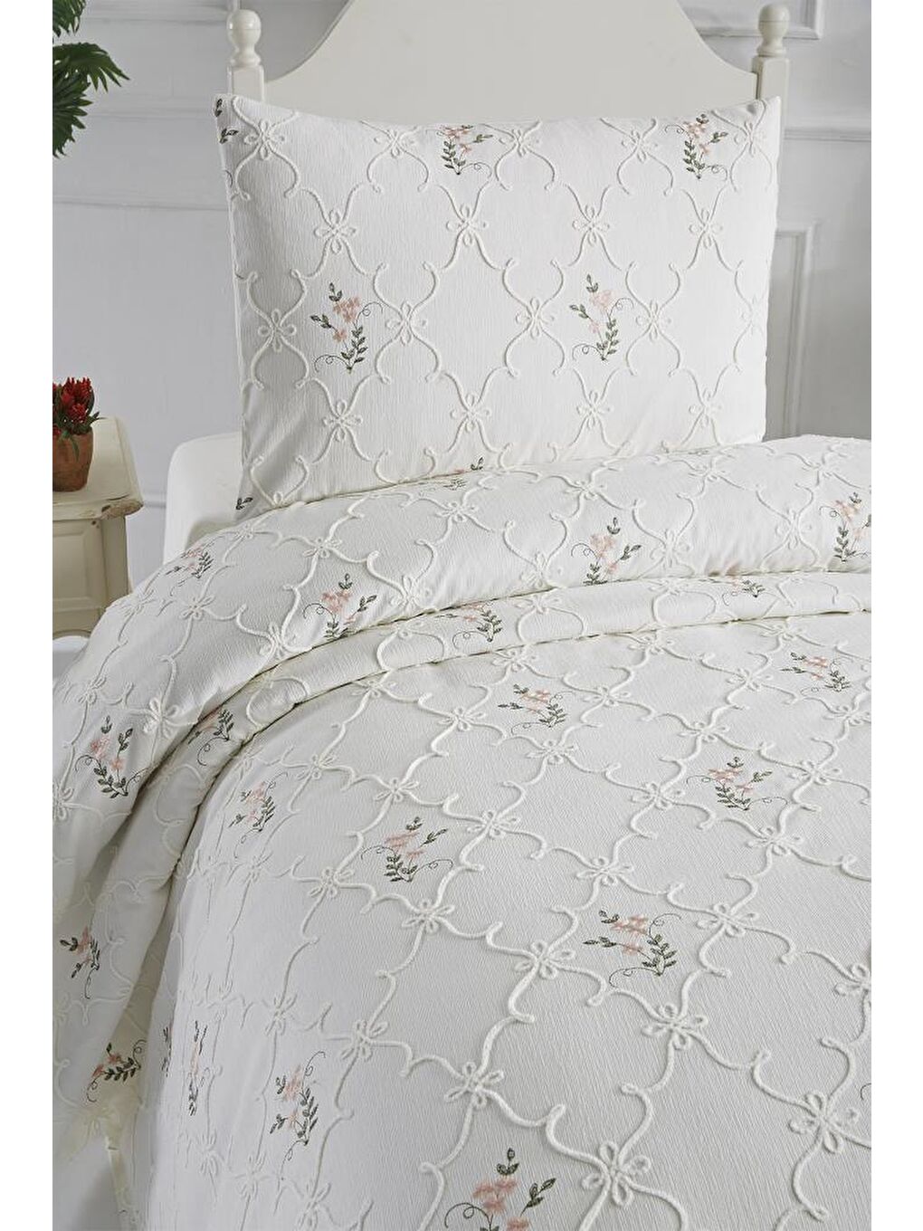 Ekru Pinkrose Nakışlı Şönil 2 Parça Tek Kişilik Yatak Örtüsü Krem-3