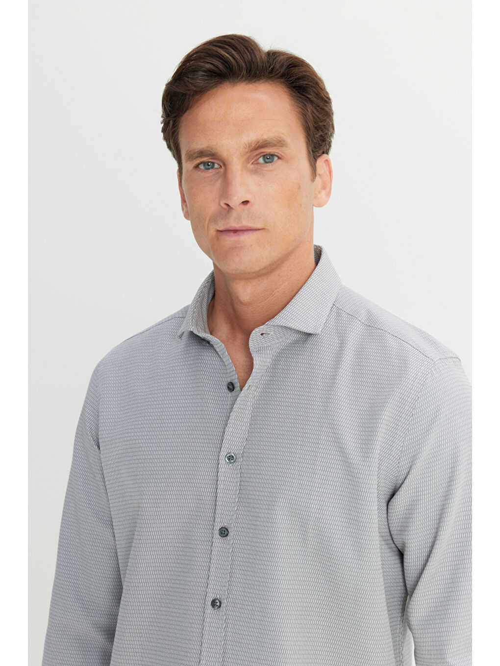 Erkek Gri Slim Fit Dar Kesim Klasik Yaka Pamuklu Armürlü Gömlek-3