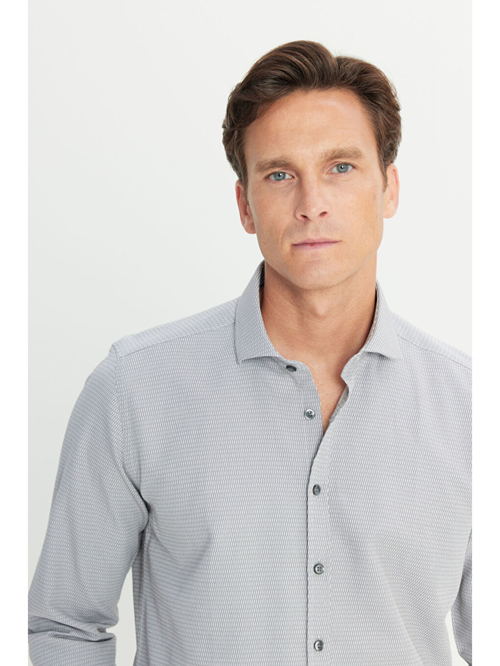 Erkek Gri Slim Fit Dar Kesim Klasik Yaka Pamuklu Armürlü Gömlek-4