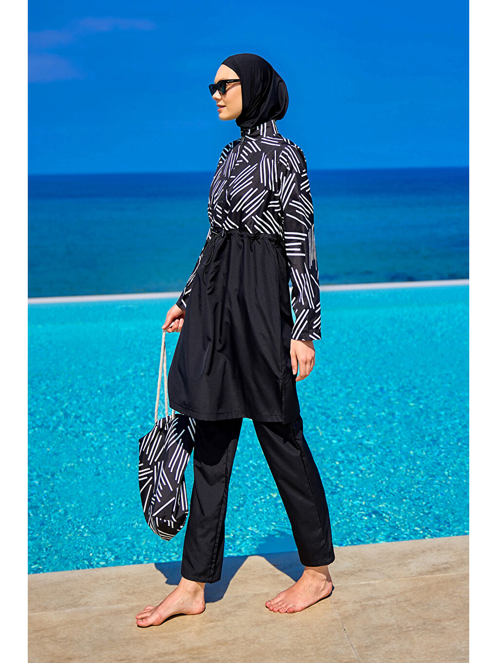 Siyah Tam Kapalı Tesettür Mayo Plaj Çantalı 4 Parça Set R2509-2