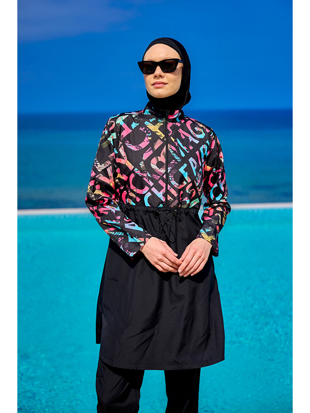 Siyah Tam Kapalı Tesettür Mayo Plaj Çantalı 4 Parça Set R2507-1