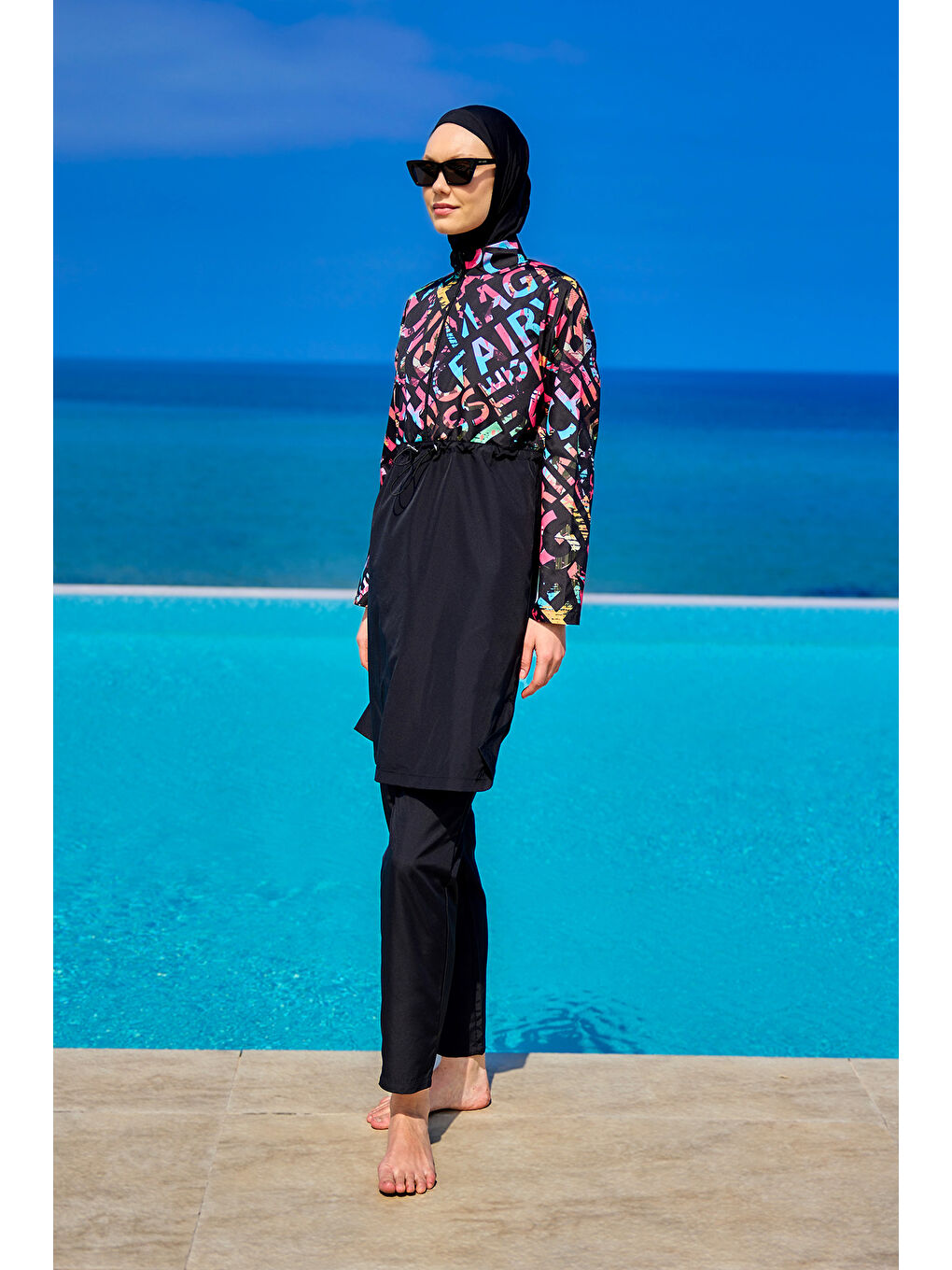 Siyah Tam Kapalı Tesettür Mayo Plaj Çantalı 4 Parça Set R2507-2