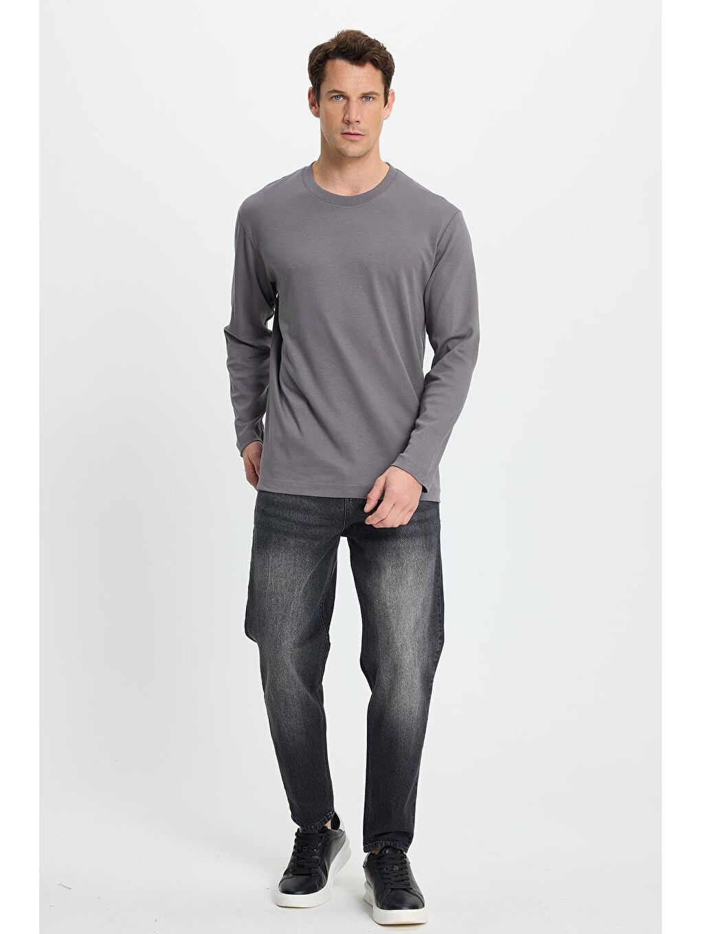 Unisex Relax Fit Rahat Kesim %100 Pamuk Uzun Kollu Bisiklet Yaka Koyu Gri Basic Tişört-3