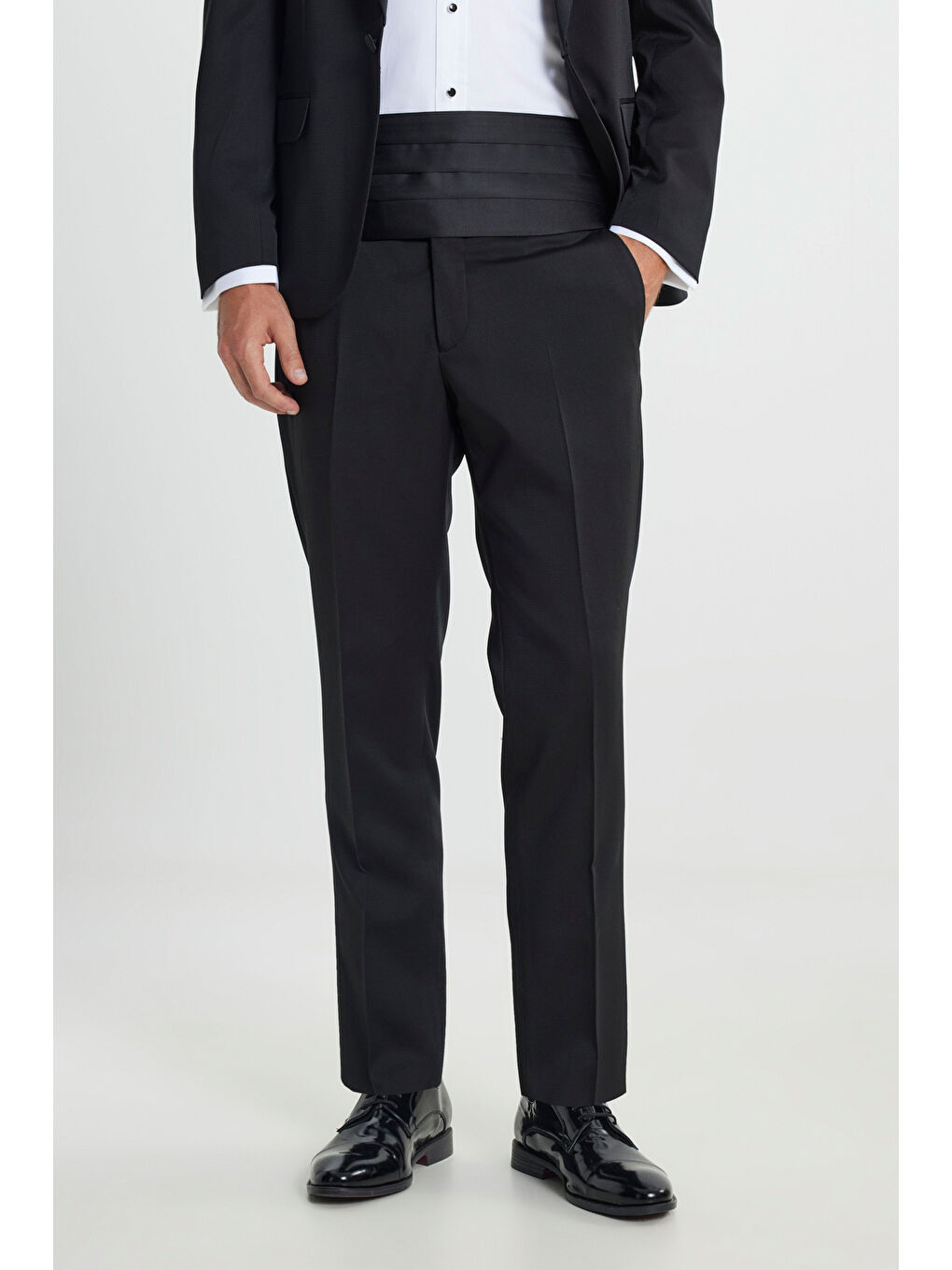 Erkek Siyah Slim Fit Dar Kesim Kırlangıç Yaka Desenli Klasik Smokin Takım-5