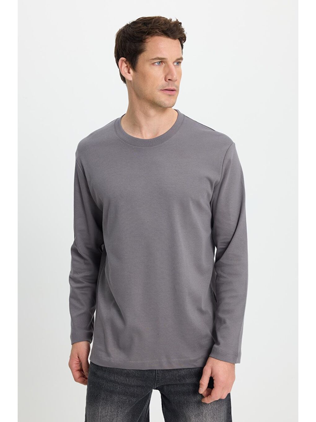 Unisex Relax Fit Rahat Kesim %100 Pamuk Uzun Kollu Bisiklet Yaka Koyu Gri Basic Tişört-4